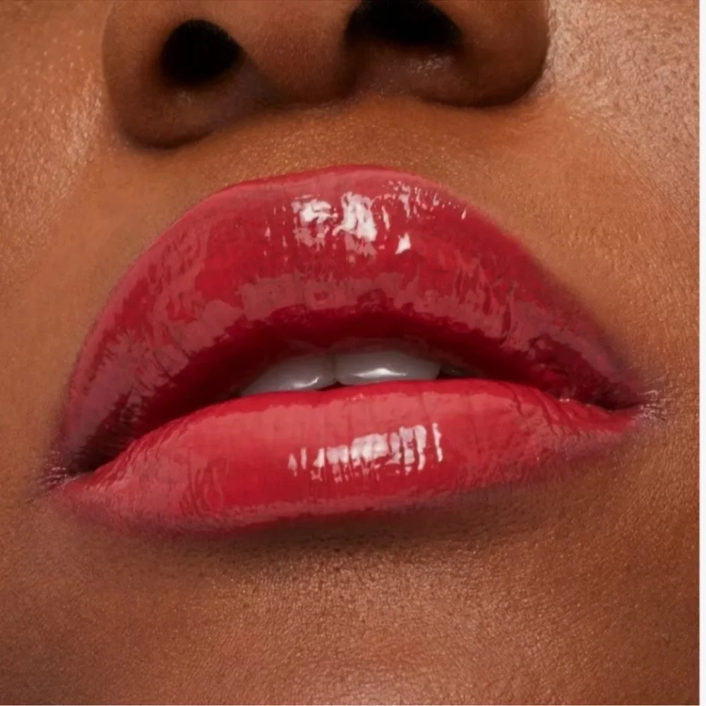 MAC Cosmetics brand new